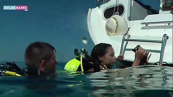 Underwater Teen Blowjob 