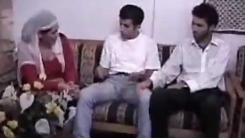 Hardcore Turkish Iranian Threesome 